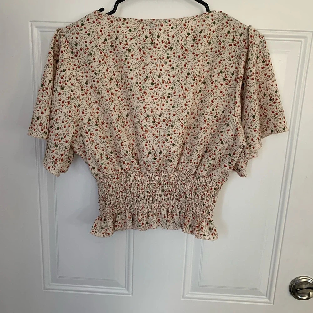 Floral Top Cinched Waist Summer - Picture 3 of 3